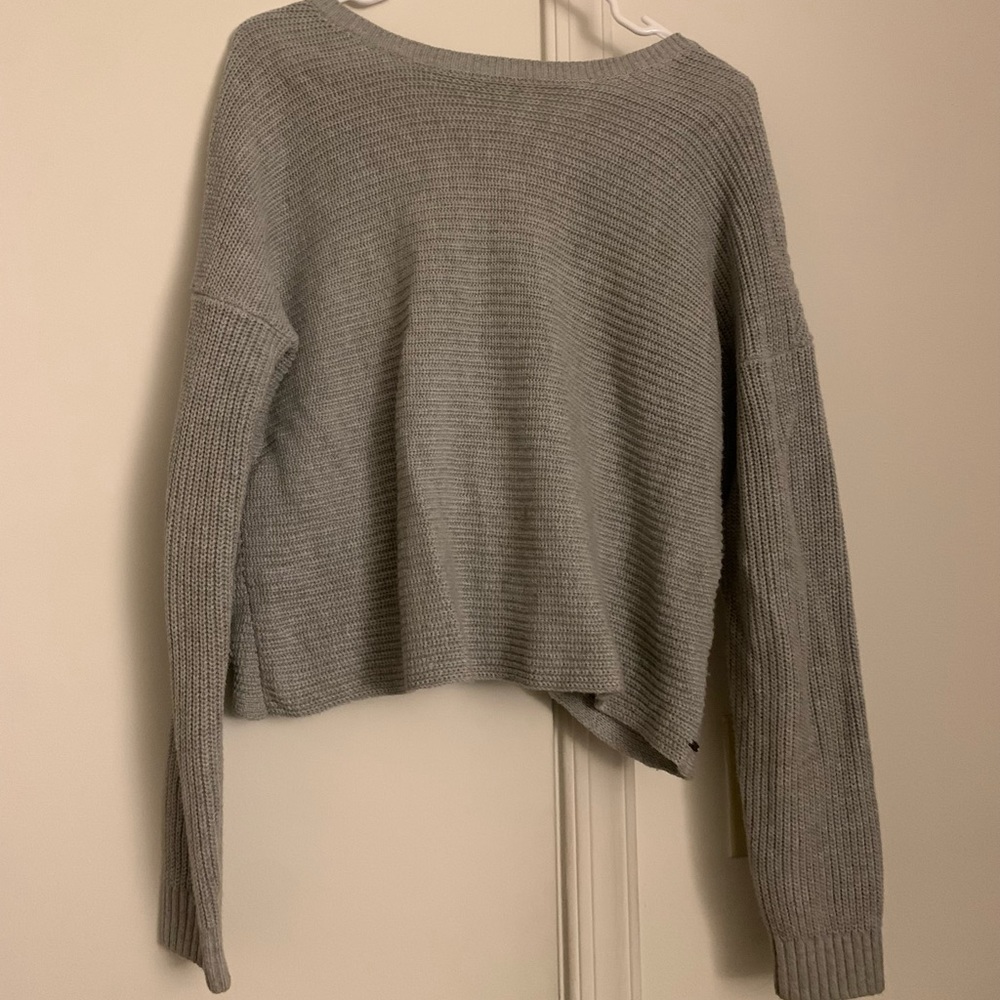 Hollister sweater